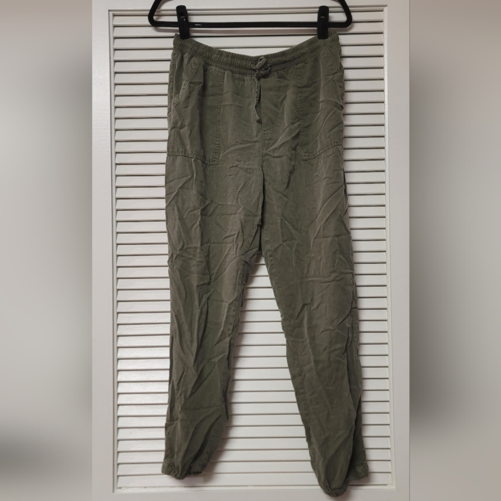 Thread & Supply - Olive Green Pants With Pockets/Drawstring/Elastic Waistband